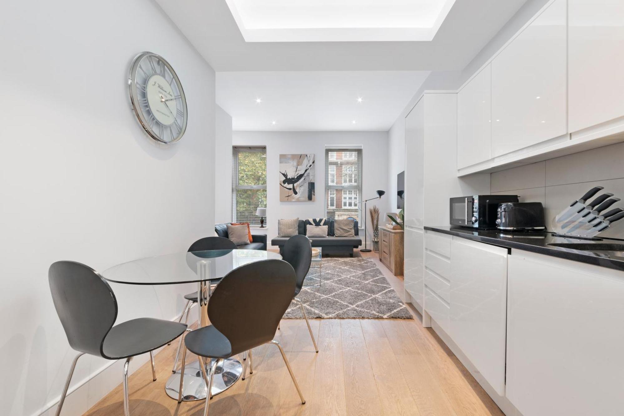 Modern 1 Bed Apartment- Kings Cross Station Apartment London