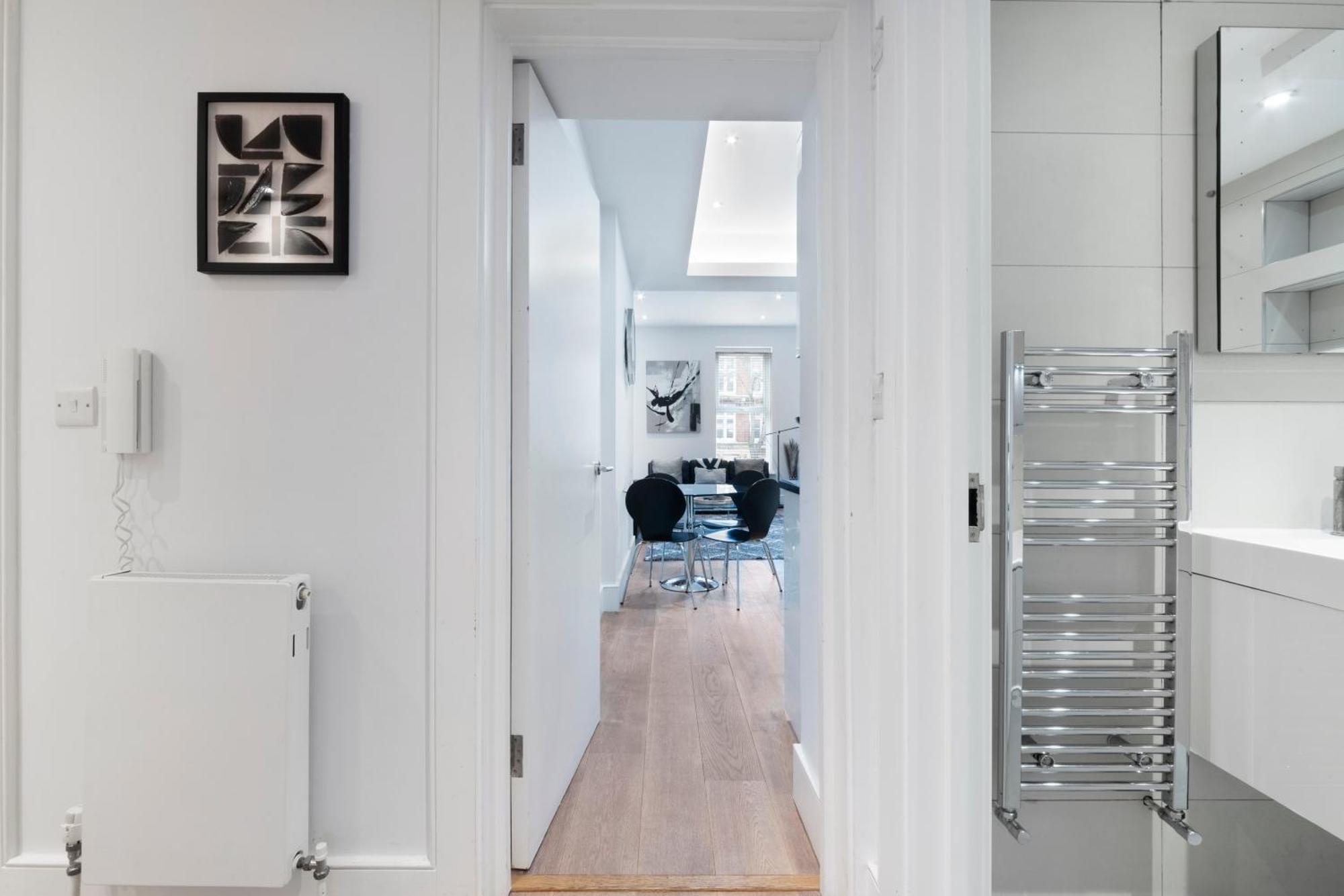 Modern 1 Bed Apartment- Kings Cross Station London